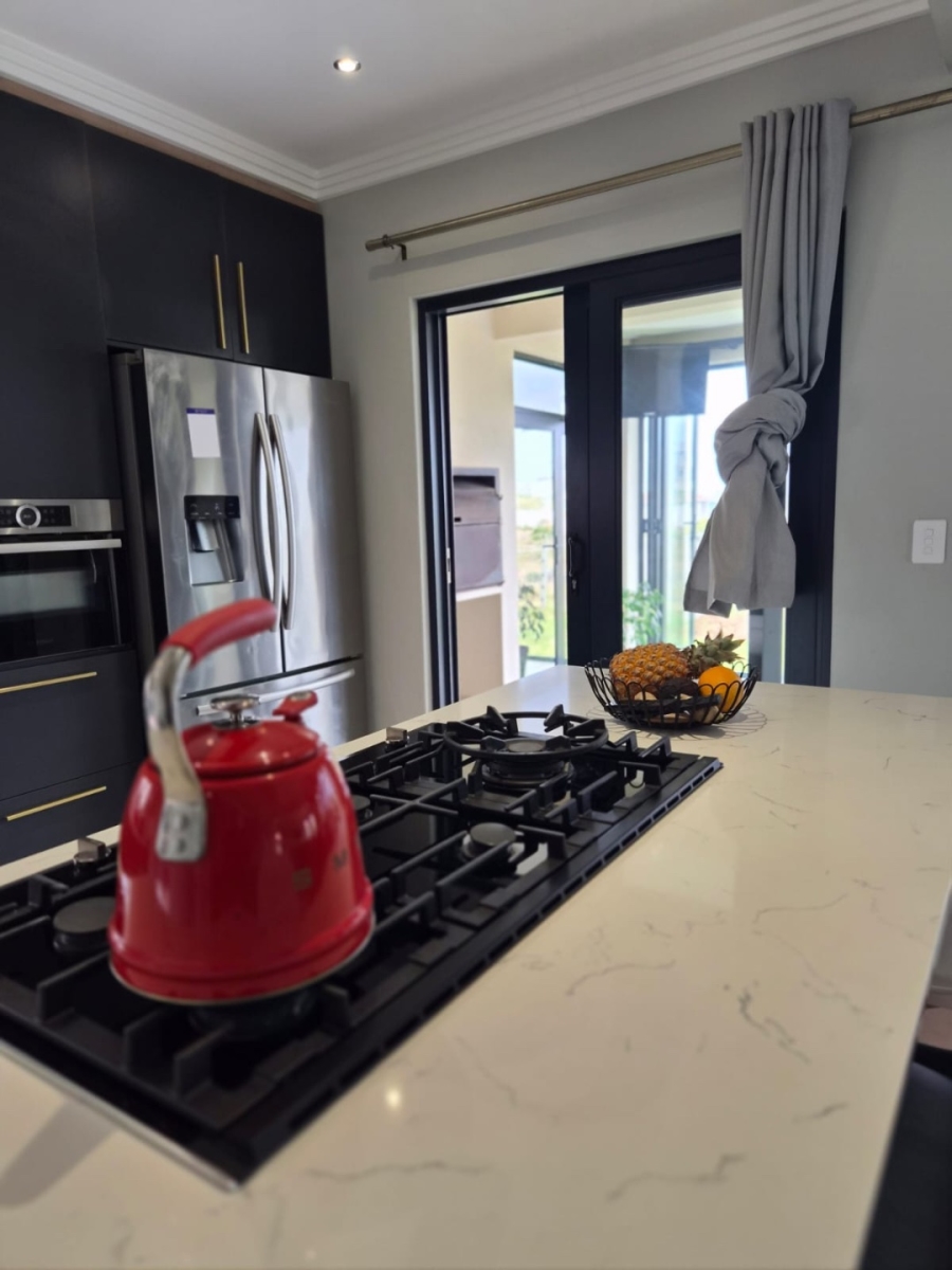 2 Bedroom Property for Sale in Kidds Beach Eastern Cape